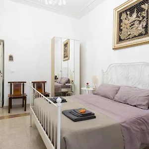 Da Alessia Per Dormire Al Coppede Bed & Breakfast
